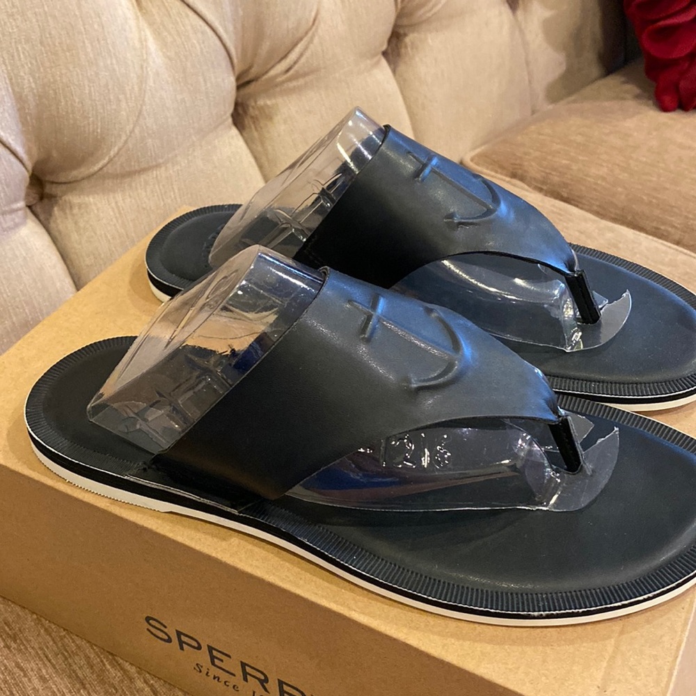 Sperry Seaport thong black